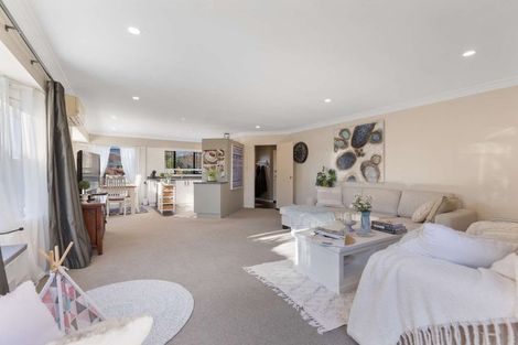 Photo of property in 20a Annandale Avenue, Takaro, Palmerston North, 4410