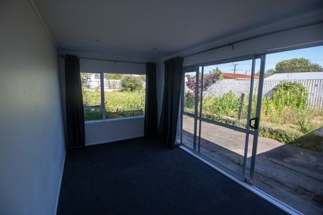 Photo of property in 3 Orlando Street, Stratford, 4332