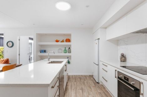 Photo of property in 49 Awatira Drive, Papamoa Beach, Papamoa, 3118