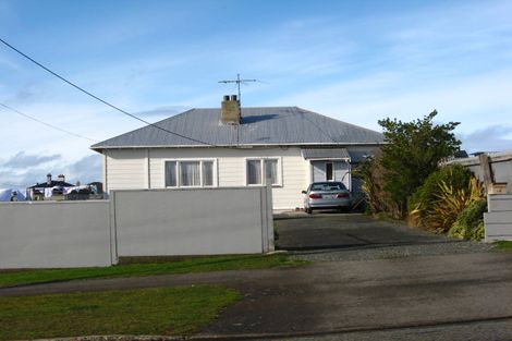 Photo of property in 28 Palmer Street, Bluff, 9814