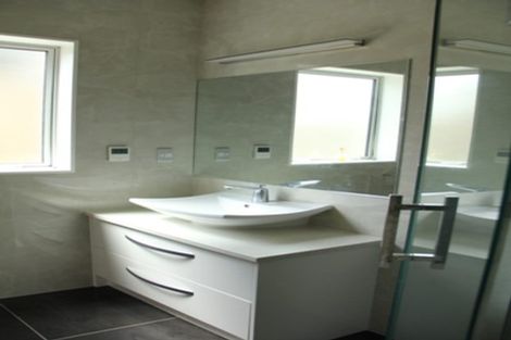 Photo of property in 3 Ascension Crescent, Orewa, 0931