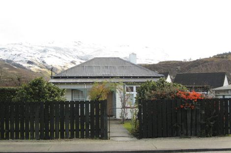 Photo of property in 8 Fraser Street, Clyde, 9330