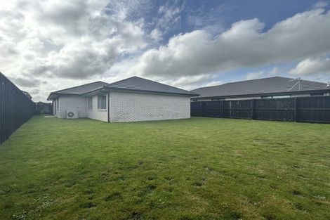 Photo of property in 22 Hannington Way, Rolleston, 7615