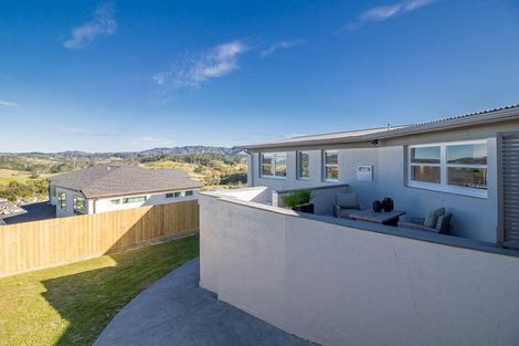 Photo of property in 268 Sturges Road, Henderson, Auckland, 0612