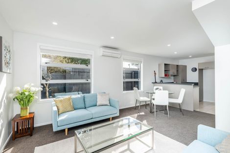 Photo of property in 24b Main Road, Titahi Bay, Porirua, 5022