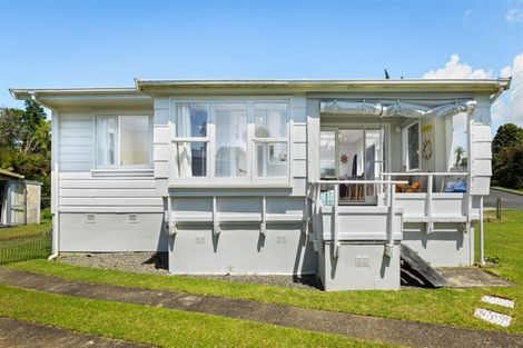 Photo of property in 6 Otto Road, Waihi Beach, 3611