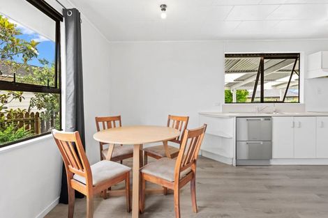 Photo of property in 8 Ferry Road, Waipu, 0510