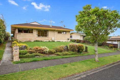 Photo of property in 37 Seales Road, Morrinsville, 3300