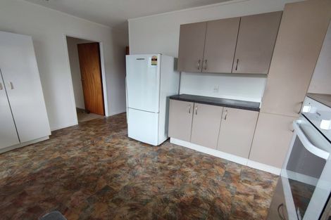 Photo of property in 47 Meadowood Drive, Unsworth Heights, Auckland, 0632