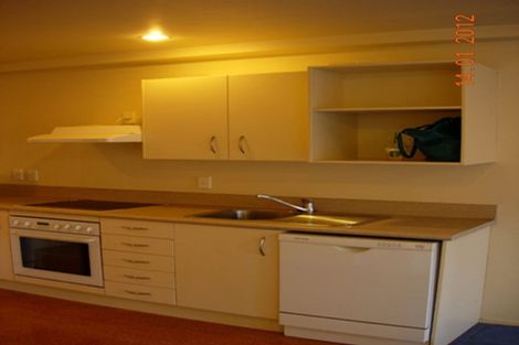 Photo of property in Courtenay Apartments, 406/120 Courtenay Place, Te Aro, Wellington, 6011