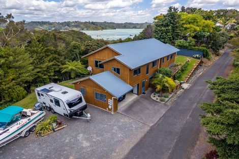 Photo of property in 2 Ross Street, Opua, 0200