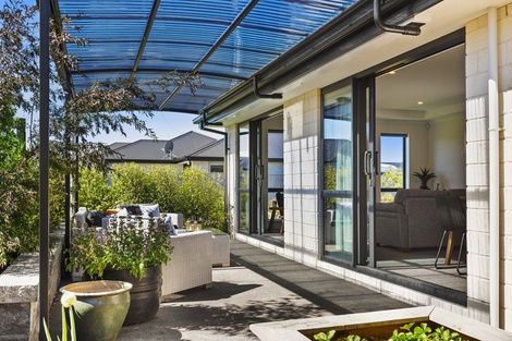 Photo of property in 37 Lock Crescent, Kaiapoi, 7630