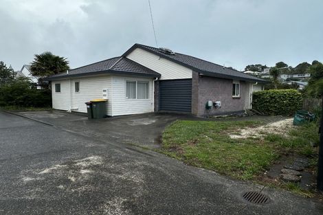 Photo of property in 8a Langton Road, Stanmore Bay, Whangaparaoa, 0932