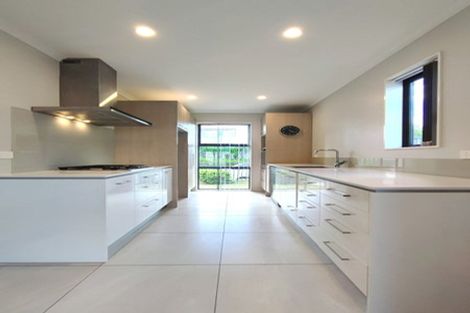 Photo of property in 4 Arthur Rolfe Lane, Swanson, Auckland, 0614