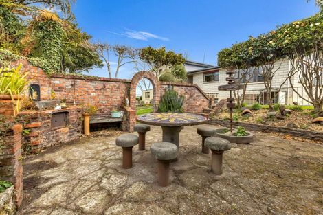 Photo of property in 17 Bridger Place, Eltham, 4322