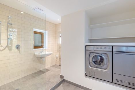 Photo of property in 14 Selwyn Road, Lyttelton, 8082