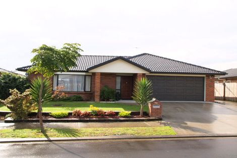 Photo of property in 23 Erne Crescent, East Tamaki, Auckland, 2016