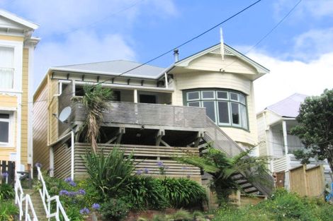 Photo of property in 17 Emerson Street, Berhampore, Wellington, 6023