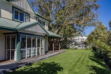 Photo of property in 87 Windermere Road, Papanui, Christchurch, 8053