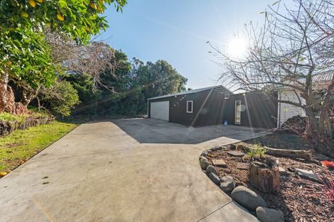 Photo of property in 6929 South Road, Warea, New Plymouth, 4381