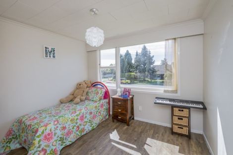 Photo of property in 34 Kennedy Drive, Levin, 5510