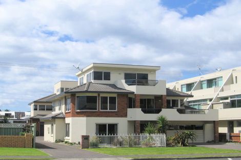 Photo of property in 33 Victoria Road, Mount Maunganui, 3116