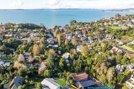 Photo of property in 38a Colmar Road, Mellons Bay, Auckland, 2014
