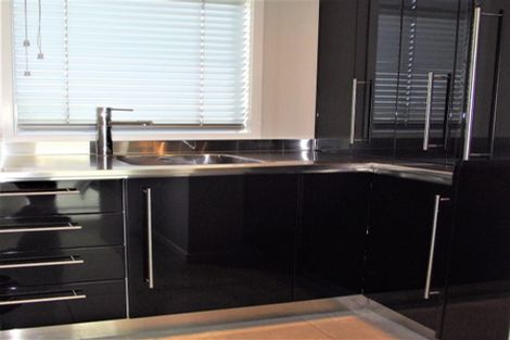 Photo of property in 244a Saint Aubyn Street, New Plymouth, 4310