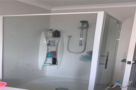 Photo of property in 36 Little Oaks Drive, Yaldhurst, Christchurch, 8042