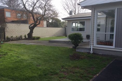 Photo of property in 110 Wairakei Road, Bryndwr, Christchurch, 8052
