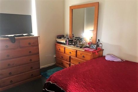 Photo of property in 32 Akeake Lane, Manurewa, Auckland, 2102