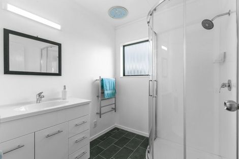 Photo of property in 36 Wilton Street, Levin, 5510