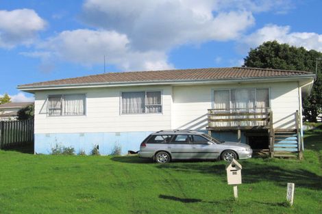 Photo of property in 52 Darnell Crescent, Clover Park, Auckland, 2019