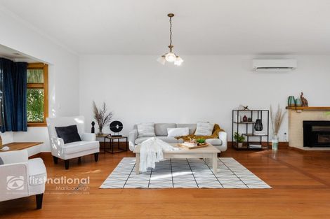 Photo of property in 15 Mary Street, Redwoodtown, Blenheim, 7201