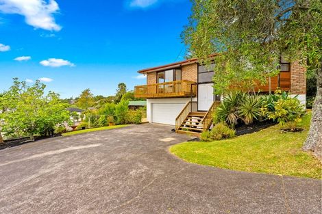 Photo of property in 1/12 Greenvalley Rise, Glenfield, Auckland, 0629