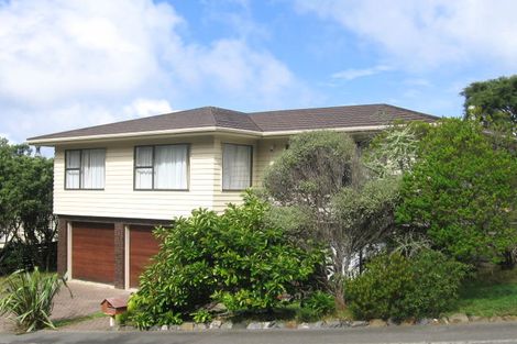 Photo of property in 53 Amapur Drive, Khandallah, Wellington, 6035