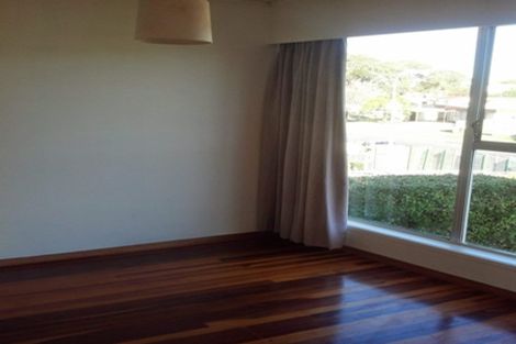Photo of property in 110 Sycamore Drive, Sunnynook, Auckland, 0620