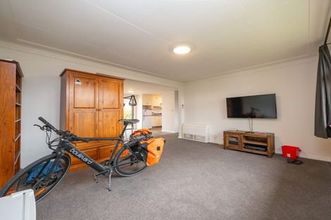 Photo of property in 79 Blanket Bay Road, Sawyers Bay, Port Chalmers, 9023