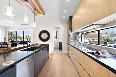 Photo of property in 49a Hart Road, Hauraki, Auckland, 0622