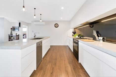 Photo of property in 12 Rosewood Drive, Amberley, 7410