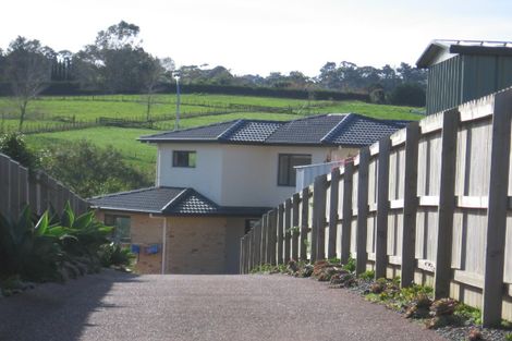 Photo of property in 3 Meridian Court, Oteha, Auckland, 0632