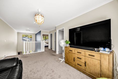 Photo of property in 29 Margaret Shields Avenue, Aotea, Porirua, 5024