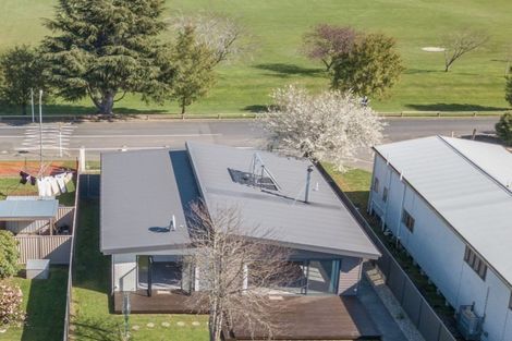 Photo of property in 23 Reid Avenue, Mosgiel, 9024