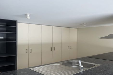 Photo of property in 29 Grove Road, Addington, Christchurch, 8024