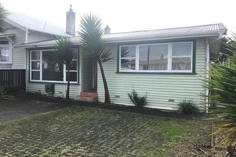 Photo of property in 1/16 Central Avenue, Avenues, Whangarei, 0110