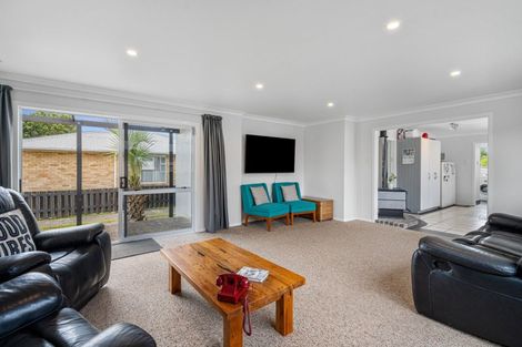 Photo of property in 114 Cameron Road, Te Puke, 3119