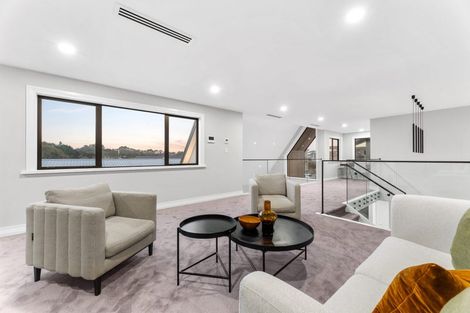 Photo of property in 5 Kotuitui Drive, Wainui, 0992