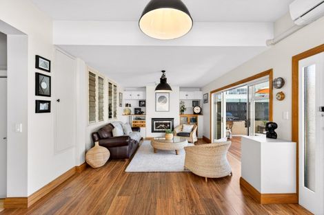 Photo of property in 153 Emerson Street, Napier South, Napier, 4110