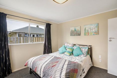 Photo of property in 19 Walton Road, Paraparaumu Beach, Paraparaumu, 5032