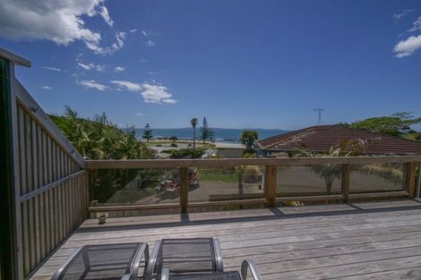 Photo of property in 20 Stratford Drive, Cable Bay, 0420